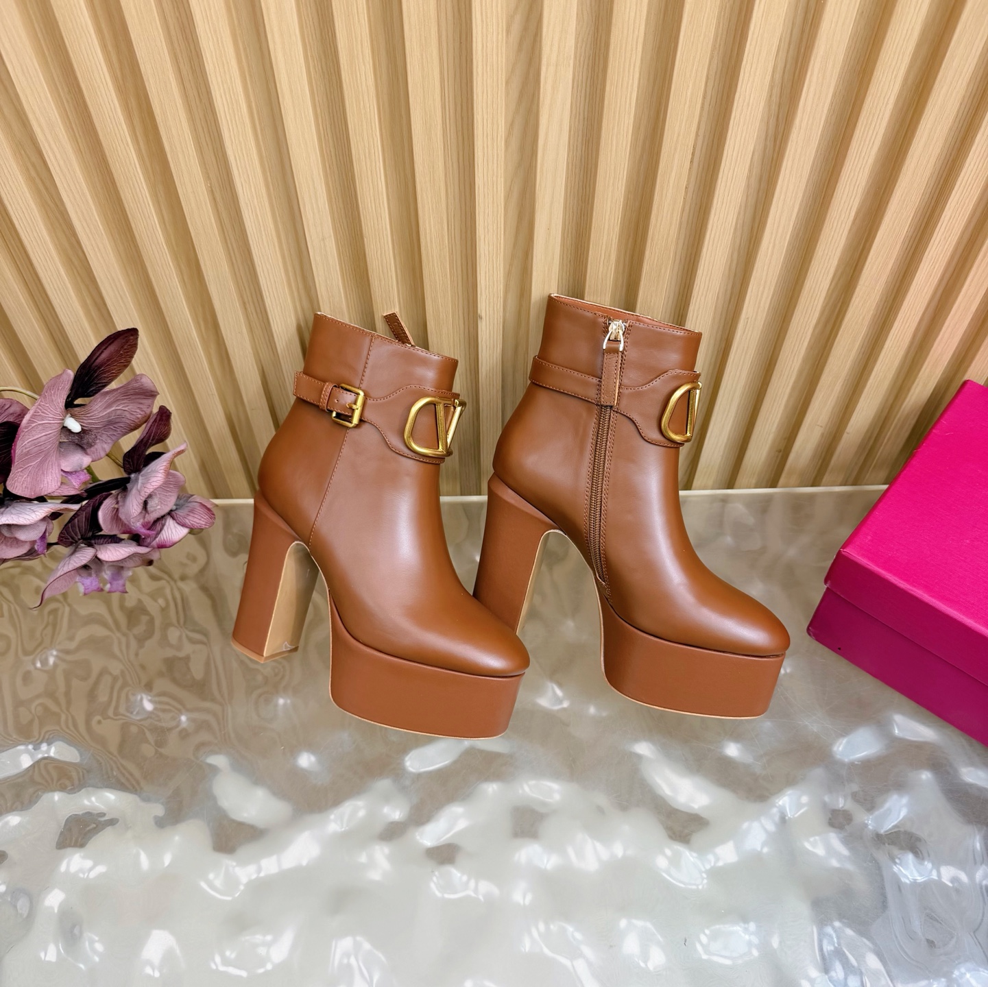 Women's high heels